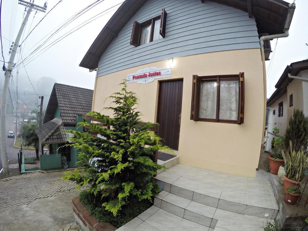 Pousada Justen Gramado Exterior foto